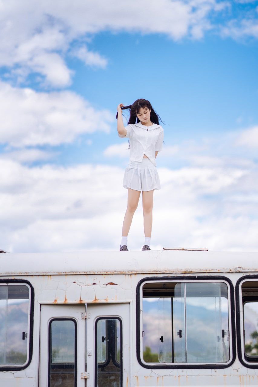 欧美另类摘花hd 欧美另类摘花hd