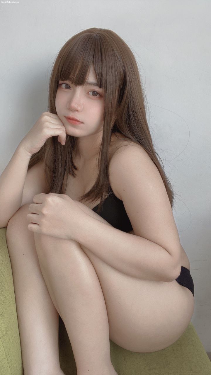 适合一个人在家看的视频素材 - 在线观看免费版 适合一个人在家看的视频素材 - 在线观看免费版