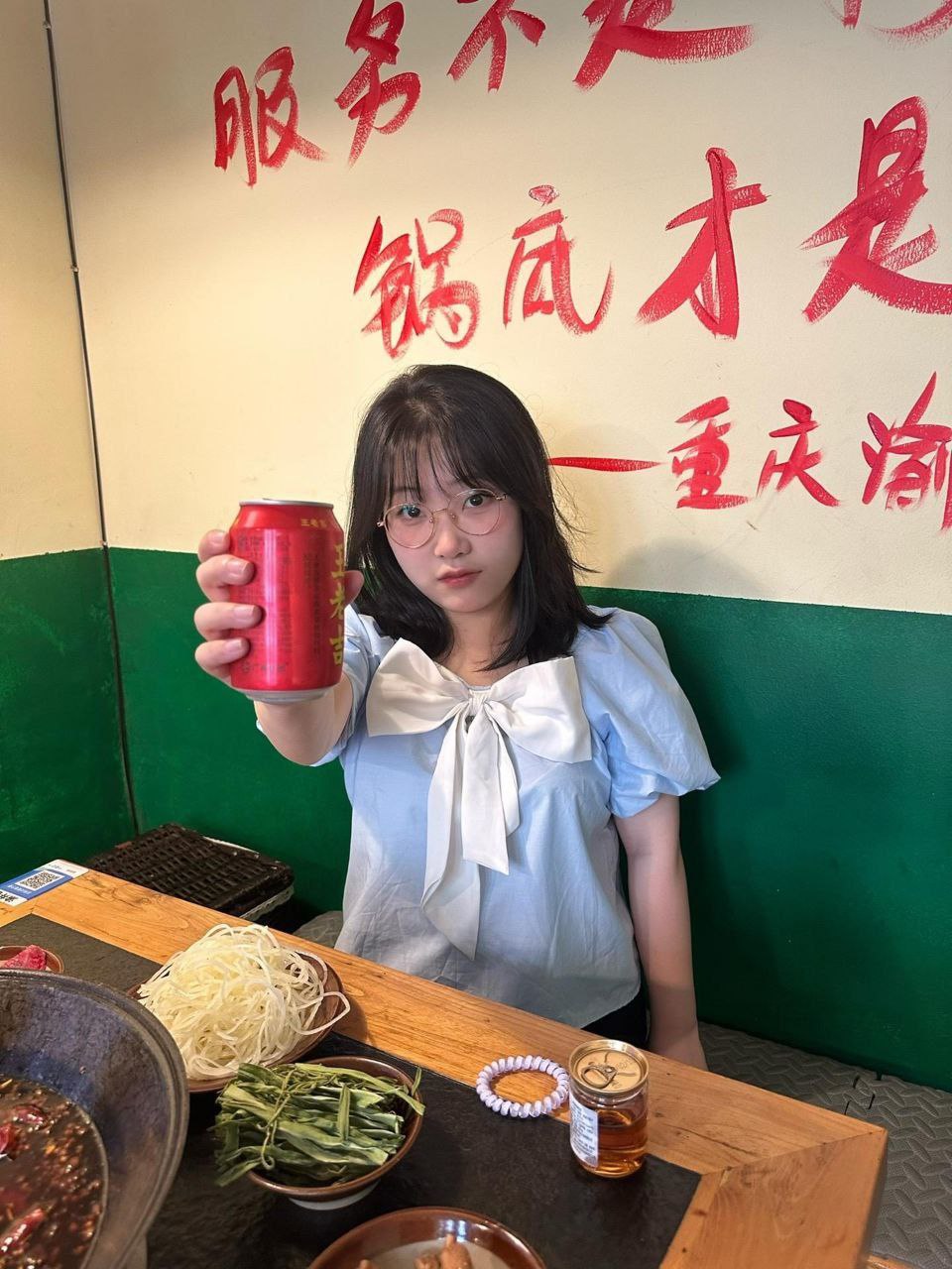萌白酱JK白丝喷水视频在线 萌白酱JK白丝喷水视频在线