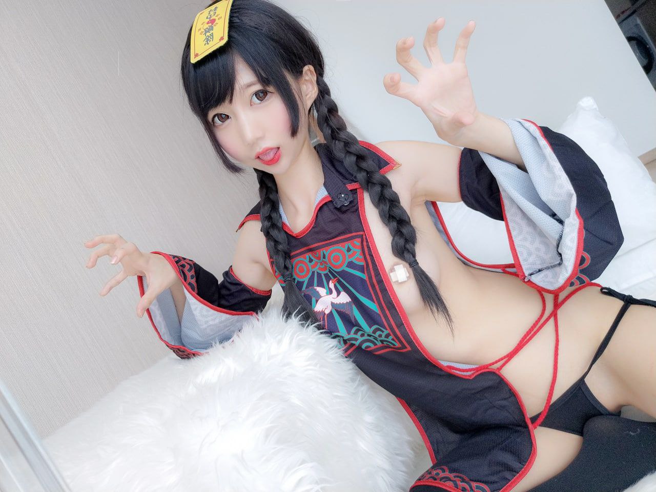 女人与公人强伦姧 女人与公人强伦姧