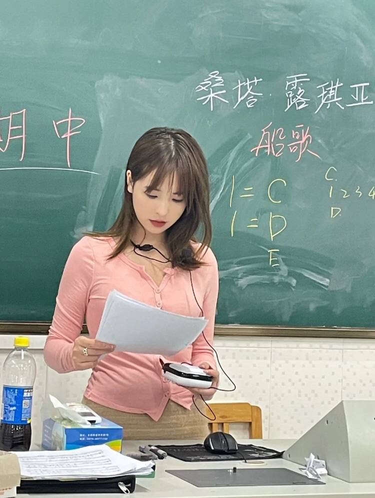 欧美性潮XXXXX 欧美性潮XXXXX