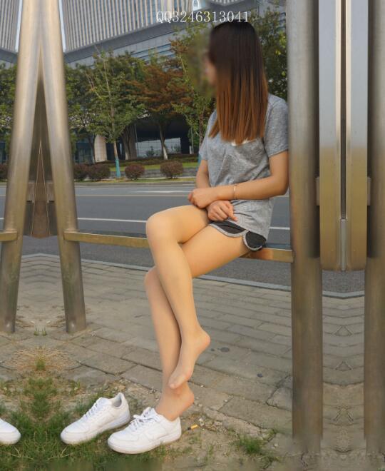 征服同学人妇系列 征服同学人妇系列