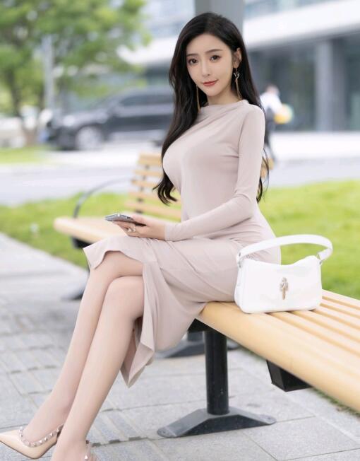 欧美午夜性春猛交 欧美午夜性春猛交