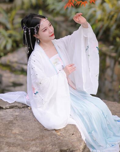 亚洲一区二区三区四区久久 亚洲一区二区三区四区久久