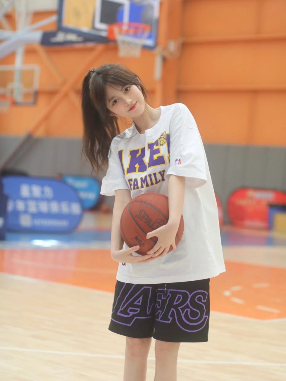 小SAO货水真多把你CAO烂 小SAO货水真多把你CAO烂